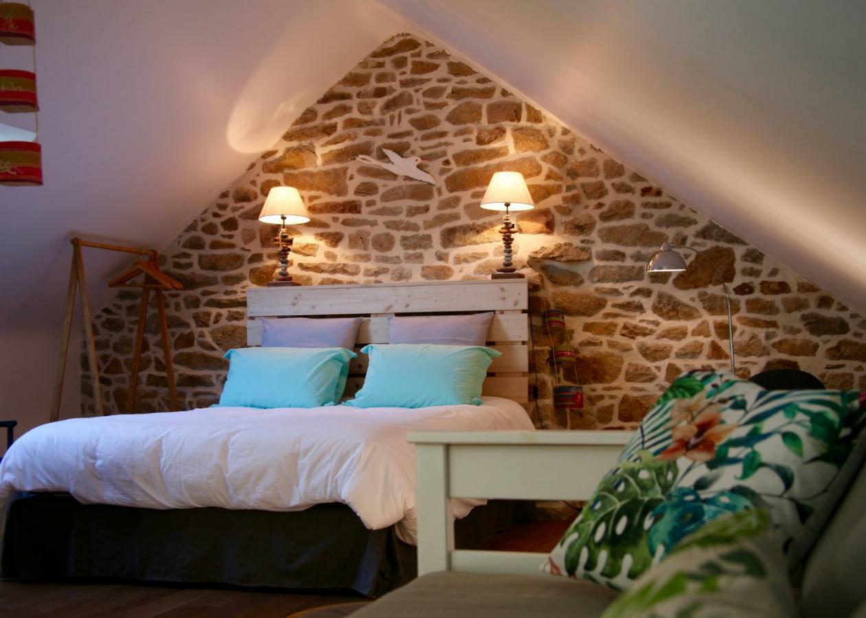 Les Chambres Du Manoir De Kerhel Locoal-Mendon Luaran gambar