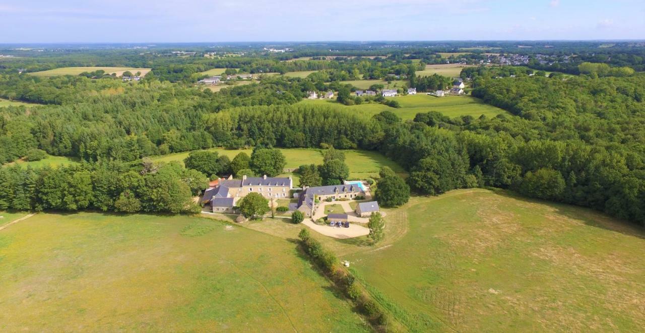 Les Chambres Du Manoir De Kerhel Locoal-Mendon Luaran gambar